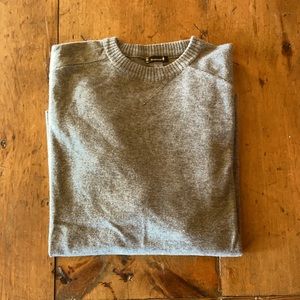 Smartwool - men’s wool blend sweater size large